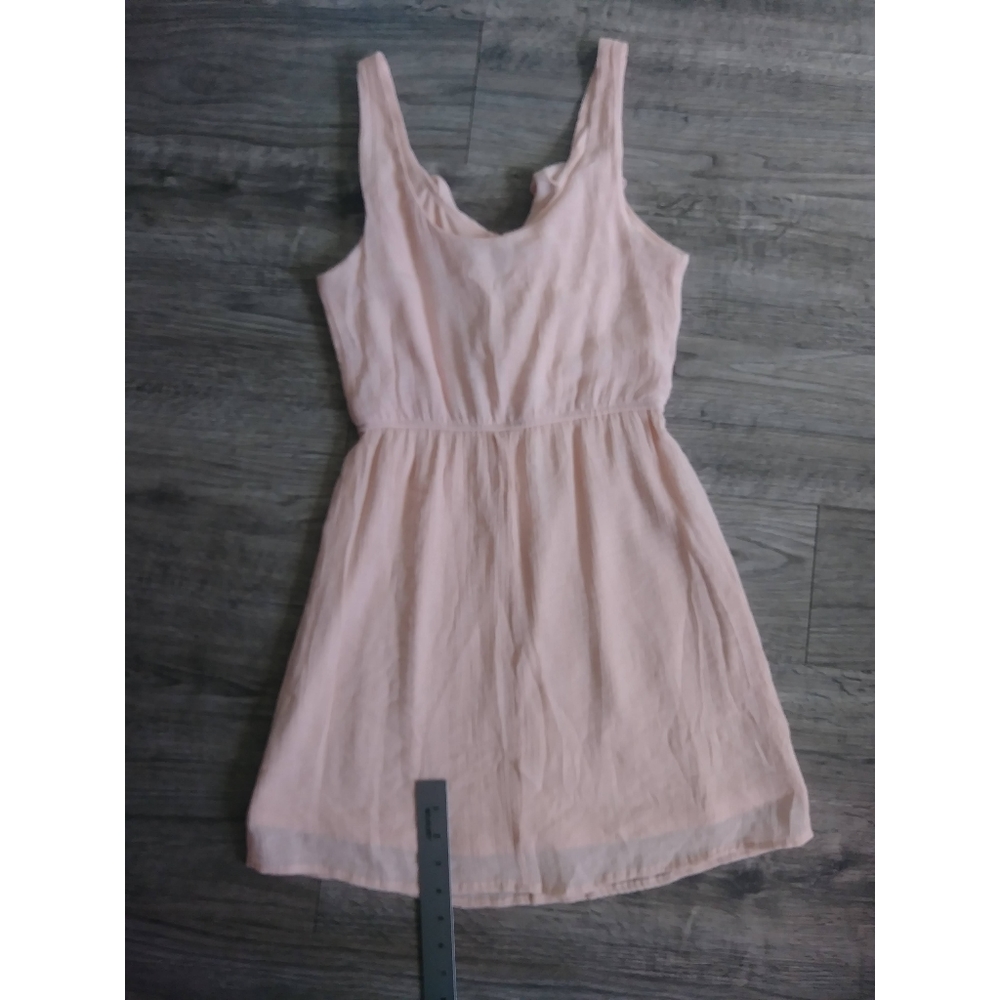 💲As U Wish ruffle elastic waist key hole dress xs - Picture 11 of 12